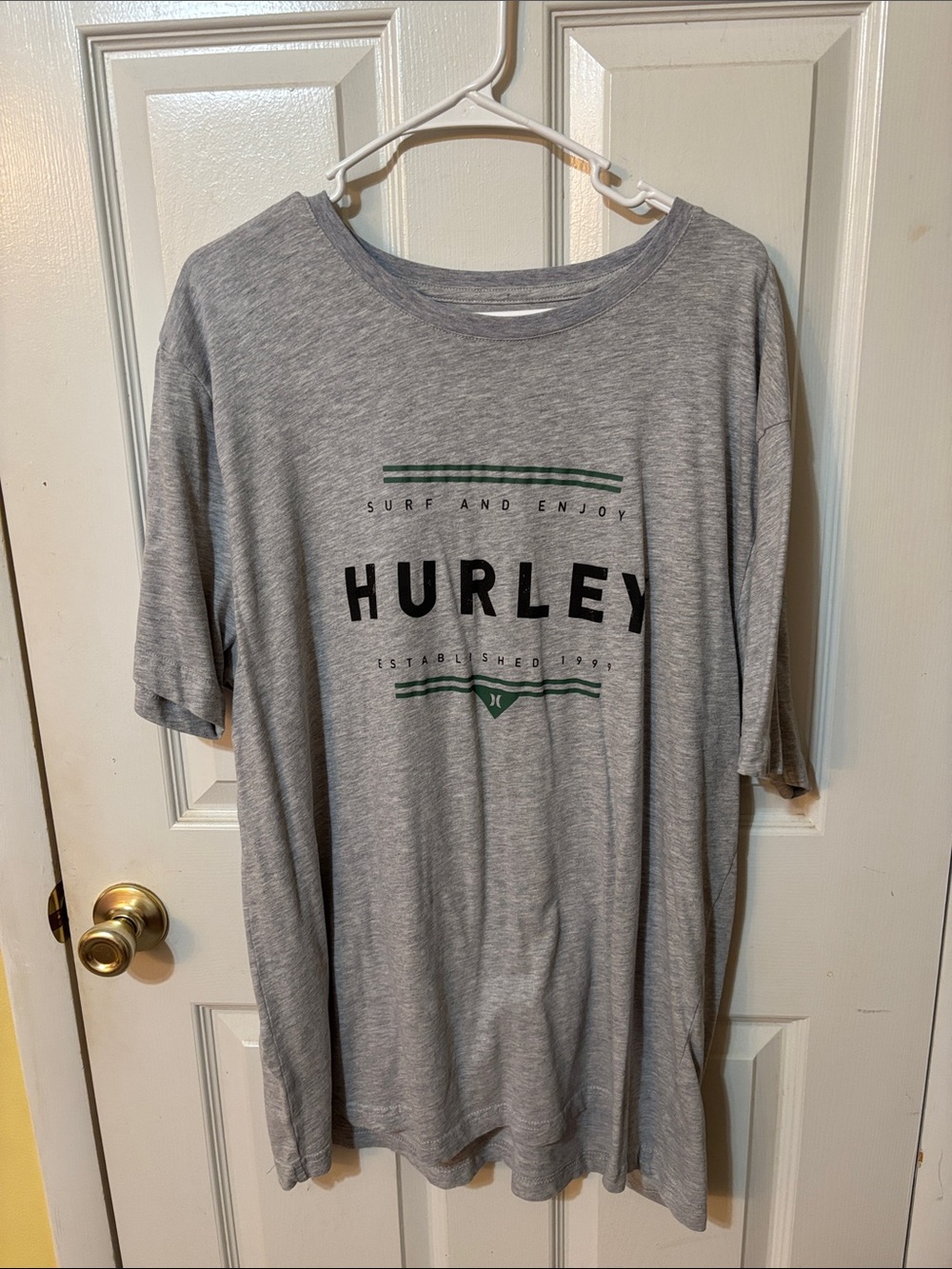Hurley Light Heather Gray Tee with Black Logo and Green Accents